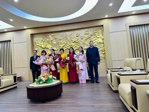 Cô Nguyễn Lan Anh tham dự Hội thi Giáo viên dạy giỏi cấp Tiểu học