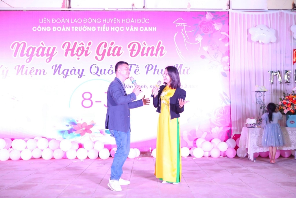 Chào mừng Ngày Quốc tế Phụ nữ 8/3 - Ngày hội gia đình trường Tiểu học Vân Canh lần thứ ba năm 2024