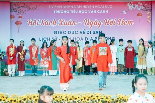 VanCanh\'s Nextop Model từ các model nhí của trường Tiểu học Vân Canh 2024