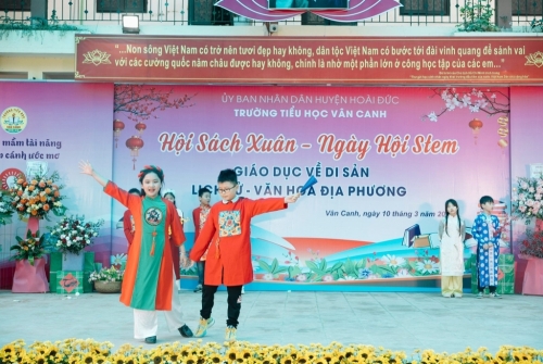 VanCanh\'s Nextop Model từ các model nhí của trường Tiểu học Vân Canh 2024