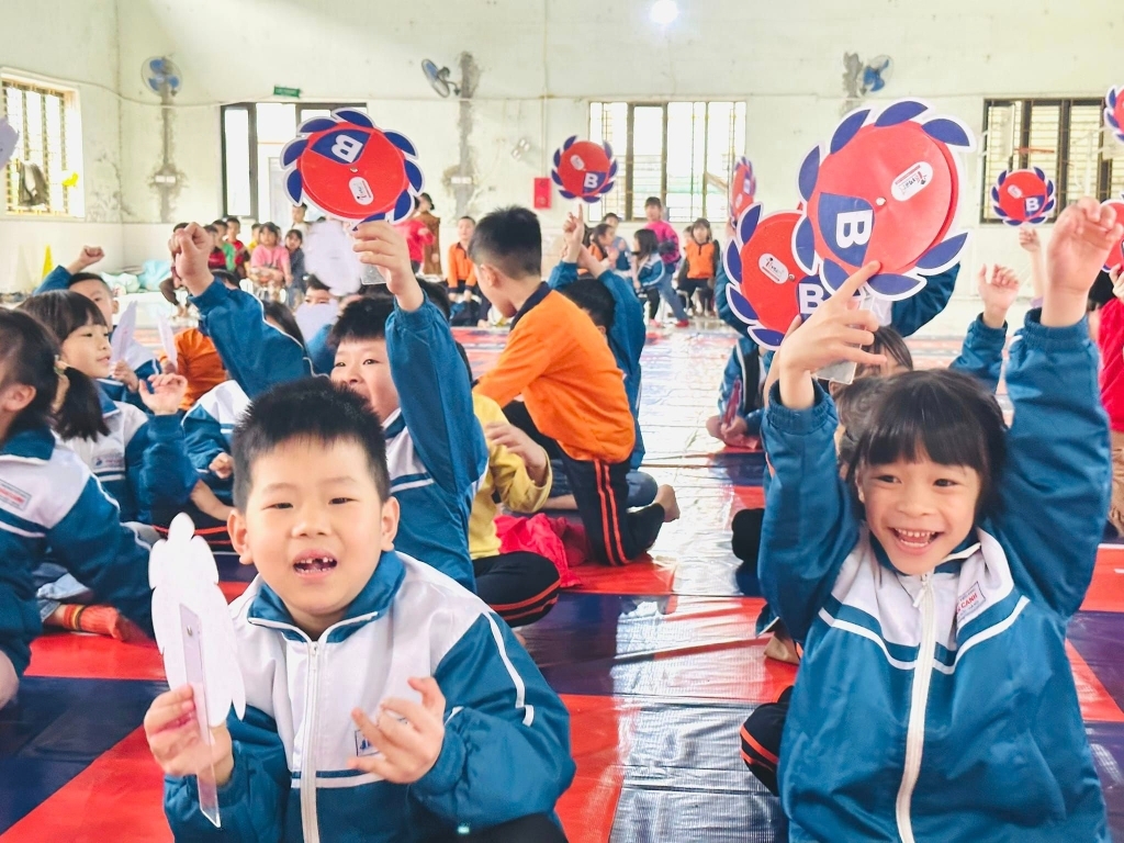 Ismarters trường Tiểu học Vân Canh tranh tài - giải đấu Scientists Squad 2024