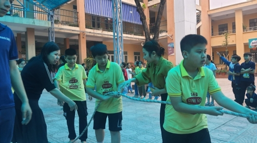 Ngày hội thiếu nhi vui khỏe trường Tiểu học Vân Canh.
