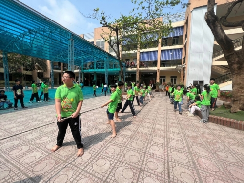 Ngày hội thiếu nhi vui khỏe trường Tiểu học Vân Canh.