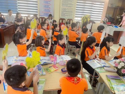 Trường Tiểu học Vân Canh thực hiện thành công chuyên đề Tiếng Anh cấp huyện