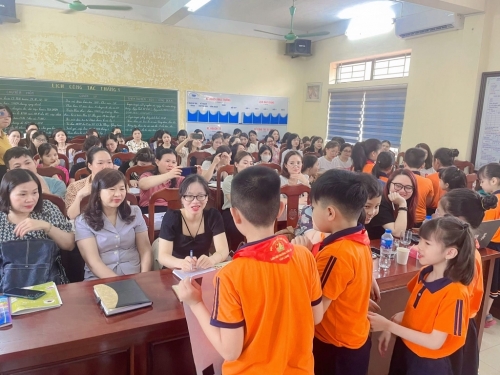 Trường Tiểu học Vân Canh thực hiện thành công chuyên đề Tiếng Anh cấp huyện