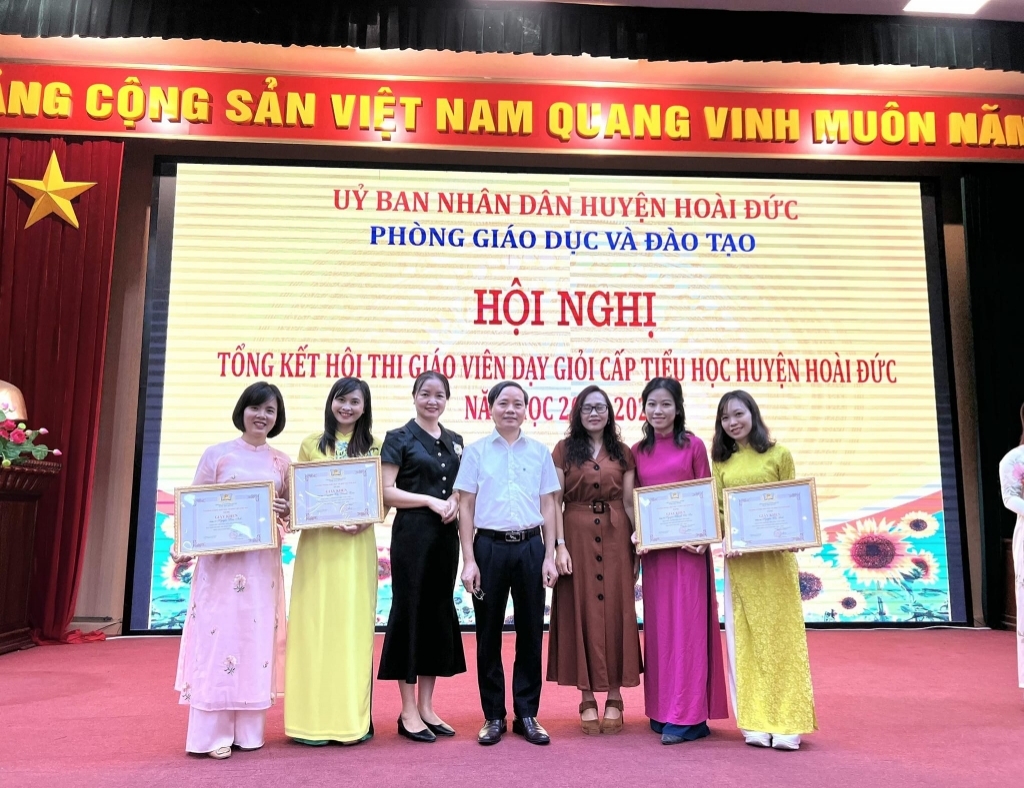 Trường Tiểu học Vân Canh đạt nhiều giải cao cấp huyện tại hội thi GV dạy giỏi năm 2023-2024