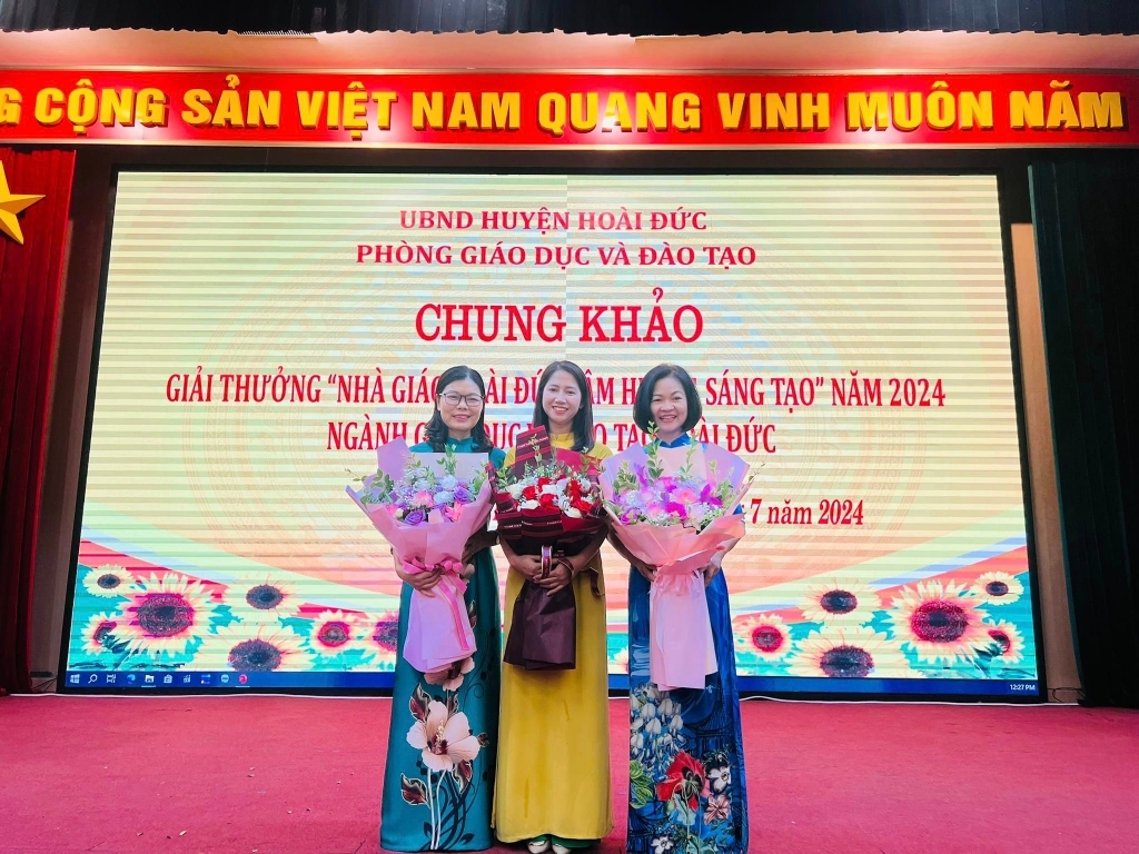 Cô giáo Tạ Thị Vui đạt giải Nhất chung khảo giải thưởng "Nhà giáo Hoài Đức tâm huyết, sáng tạo"