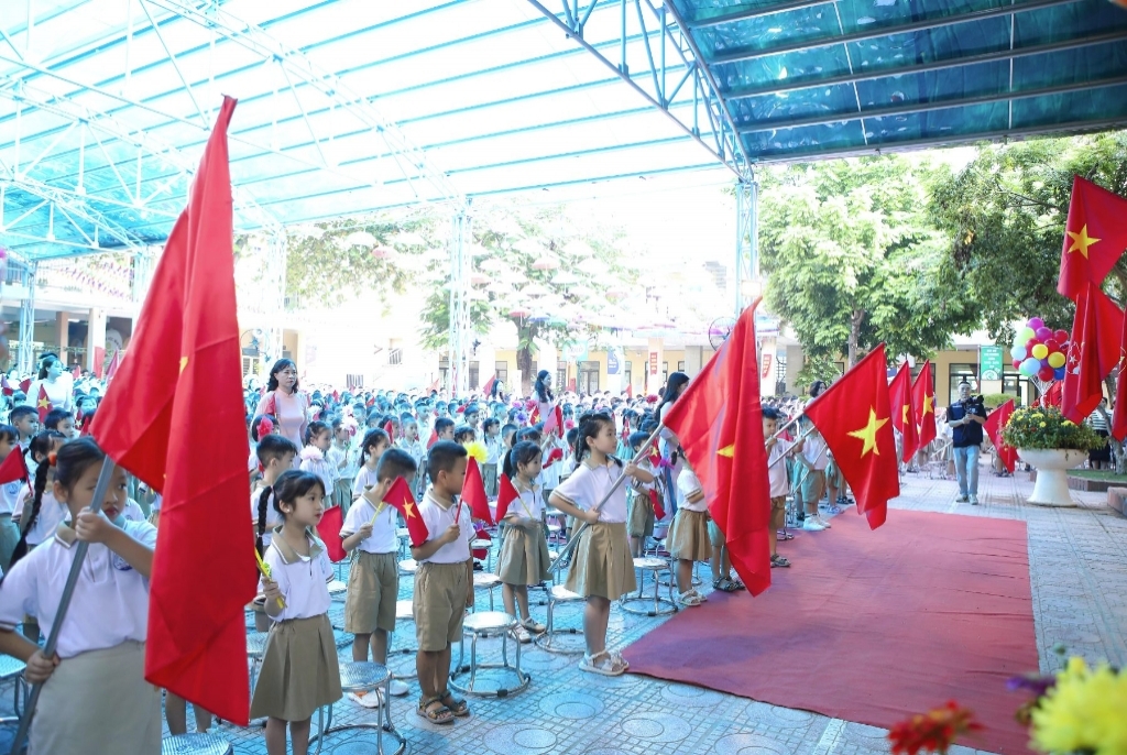 Trường tiểu học Vân Canh tổ chức khai giảng năm học mới 2024-2025