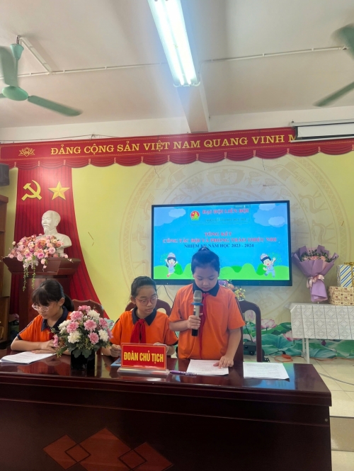 Đại hội Liên Đội trường Tiểu học Vân Canh năm học 2024-2025
