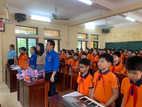 Đại hội Liên Đội trường Tiểu học Vân Canh năm học 2024-2025