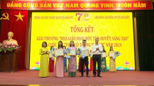 Nhà giáo Tạ Thị Vui đạt giải thưởng \