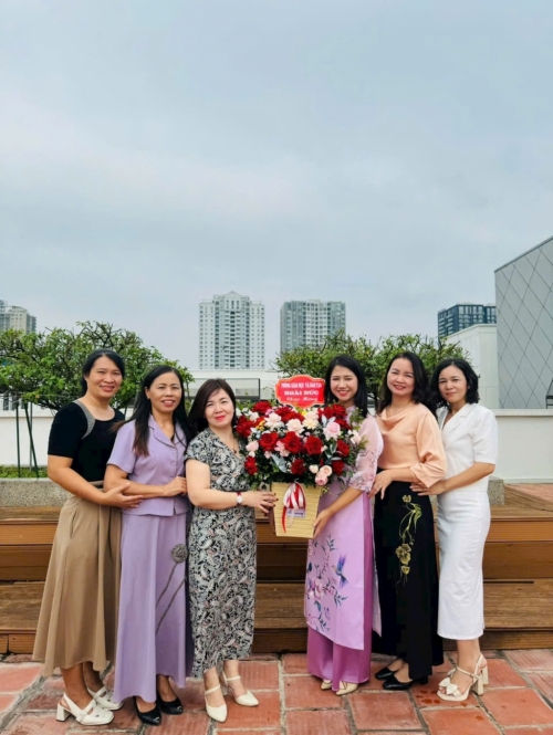 Nhà giáo Tạ Thị Vui đạt giải thưởng \