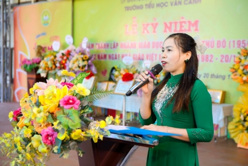 Trường Tiểu học Vân Canh tổ chức kỷ niệm ngày Nhà giáo Việt Nam 20/11