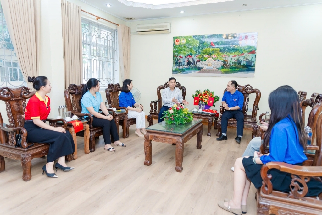Các hoạt động ý nghĩa chào mừng kỉ niệm 50 năm ngày giải phóng miền nam (30/4/1975-30/4/2025)