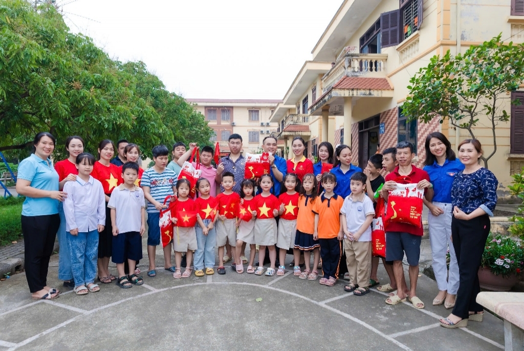 Các hoạt động ý nghĩa chào mừng kỉ niệm 50 năm ngày giải phóng miền nam (30/4/1975-30/4/2025)