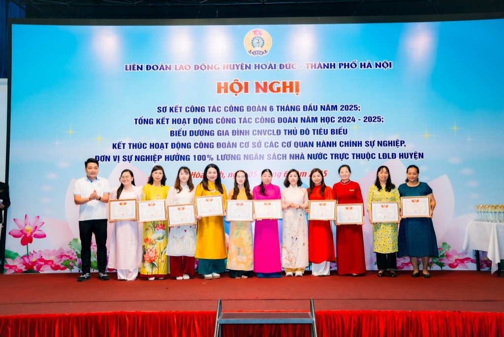 Công đoàn trường Tiểu học Vân Canh và những thành tích trước khi kết thúc hoạt động công đoàn cơ sở