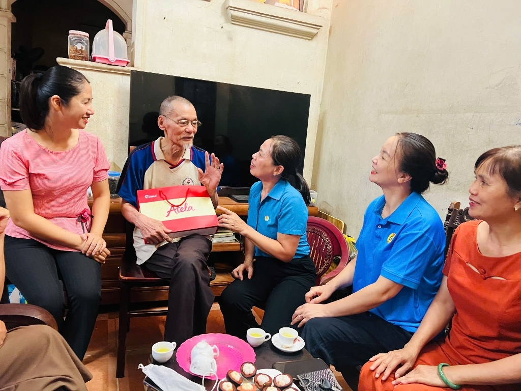 Hoạt động tri ân người có công nhân dịp 27/7