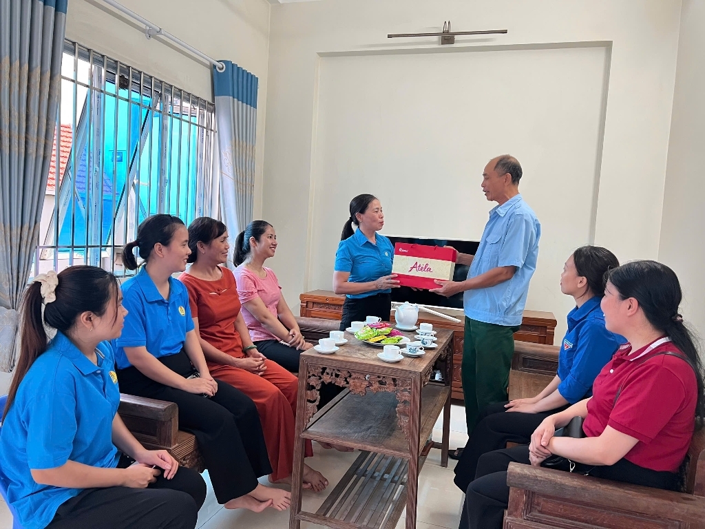 Hoạt động tri ân người có công nhân dịp 27/7