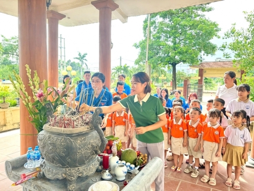 Kỉ niệm 78 năm ngày Thương binh - Liệt sĩ 27/7 - Có một bài ca không bao giờ quên