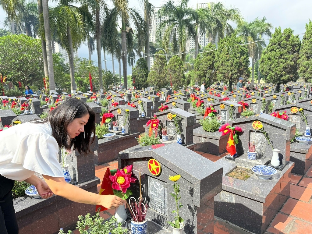 Kỉ niệm 78 năm ngày Thương binh - Liệt sĩ 27/7 - Có một bài ca không bao giờ quên