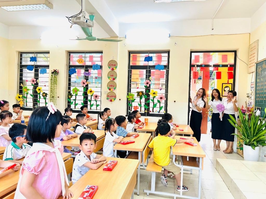 Hành trang vào lớp 1 - Hành trình của những ước mơ