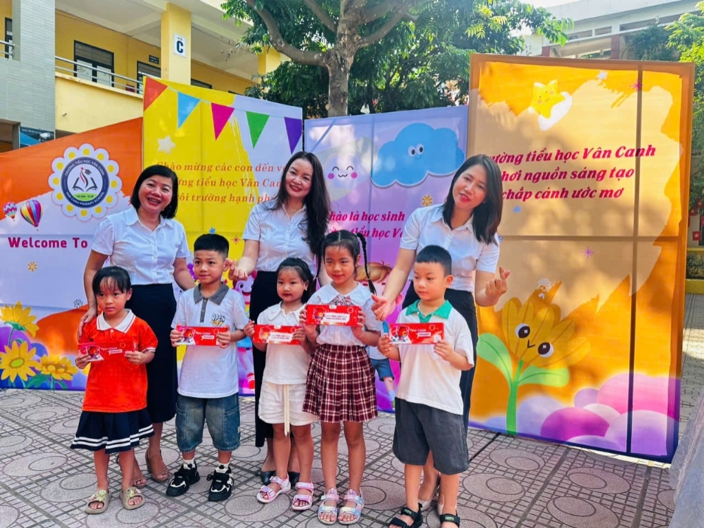 Hành trang vào lớp 1 - Hành trình của những ước mơ