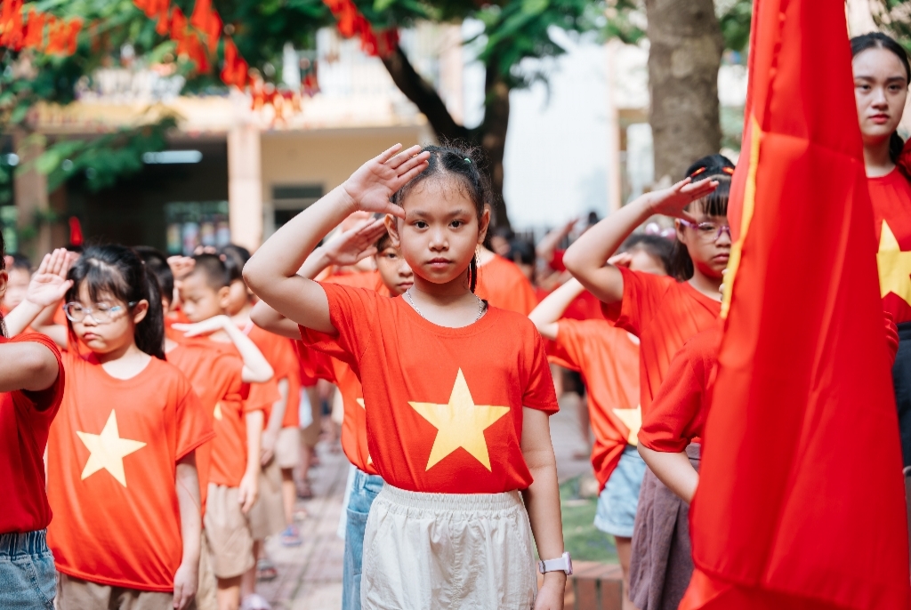 Rực rỡ màu cờ chào mừng 80 năm Quốc khánh nước CHXHCN Việt Nam (02/9/1945-02/9/2025)