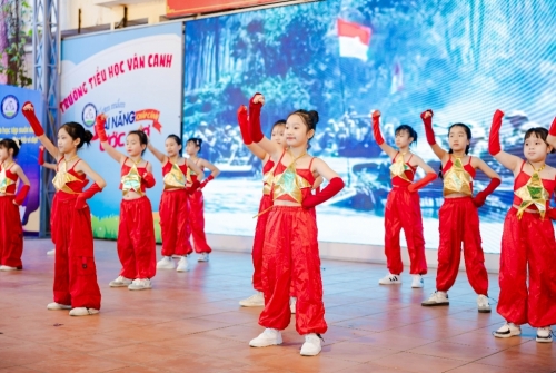 Lễ phát động Tuần lễ hưởng ứng học tập suốt đời năm 2025, xã Sơn Đồng