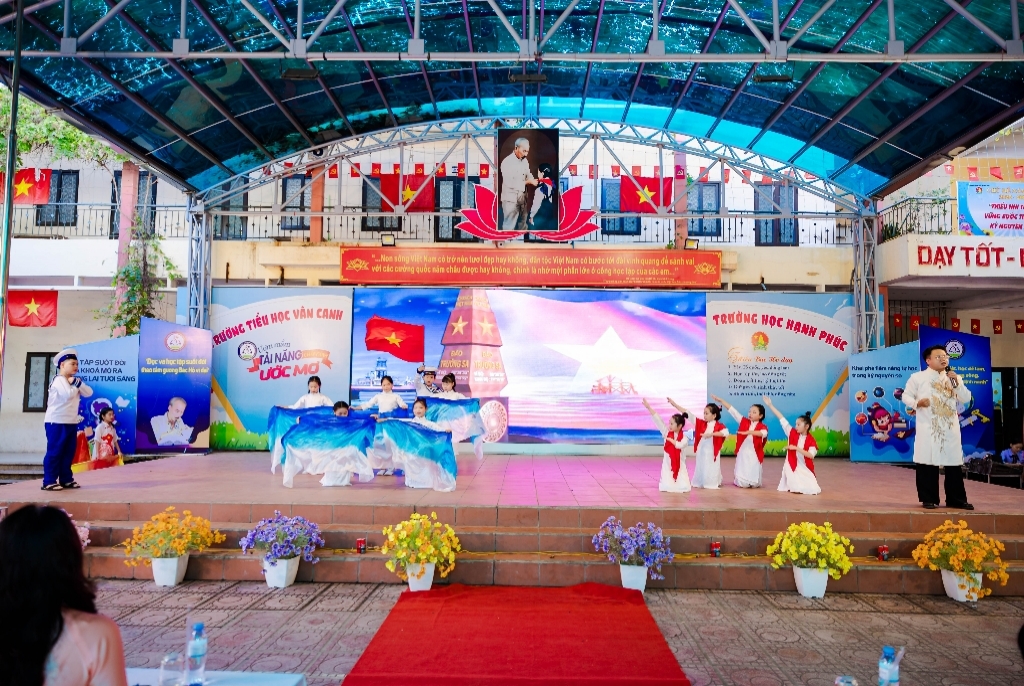 Lễ phát động Tuần lễ hưởng ứng học tập suốt đời năm 2025, xã Sơn Đồng