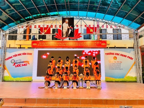 Chào mừng ngày Phụ nữ Việt Nam 20/10