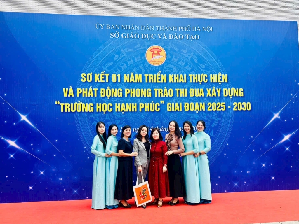 Tiểu học Vân Canh xây dựng "Trường học hạnh phúc"-Đưa dòng tranh đỏ Kim Hoàng tới giáo dục Thủ đô