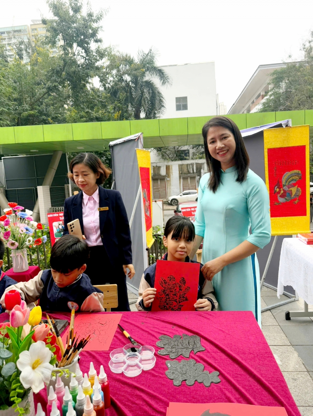 Tiểu học Vân Canh xây dựng "Trường học hạnh phúc"-Đưa dòng tranh đỏ Kim Hoàng tới giáo dục Thủ đô