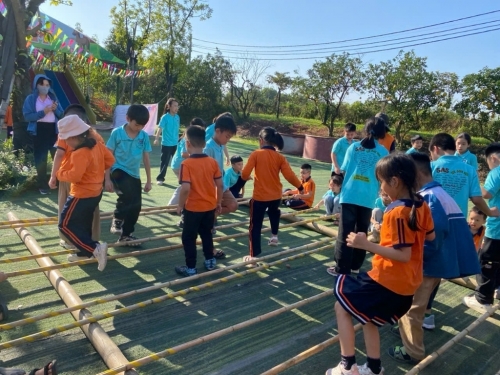 Hành trình về nguồn - Trải nghiệm ý nghĩa của học sinh trường Tiểu học Vân Canh