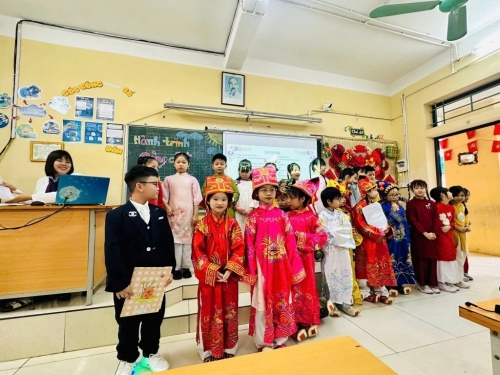 Họp phụ huynh cuối kì I - Gắn kết để đồng hành