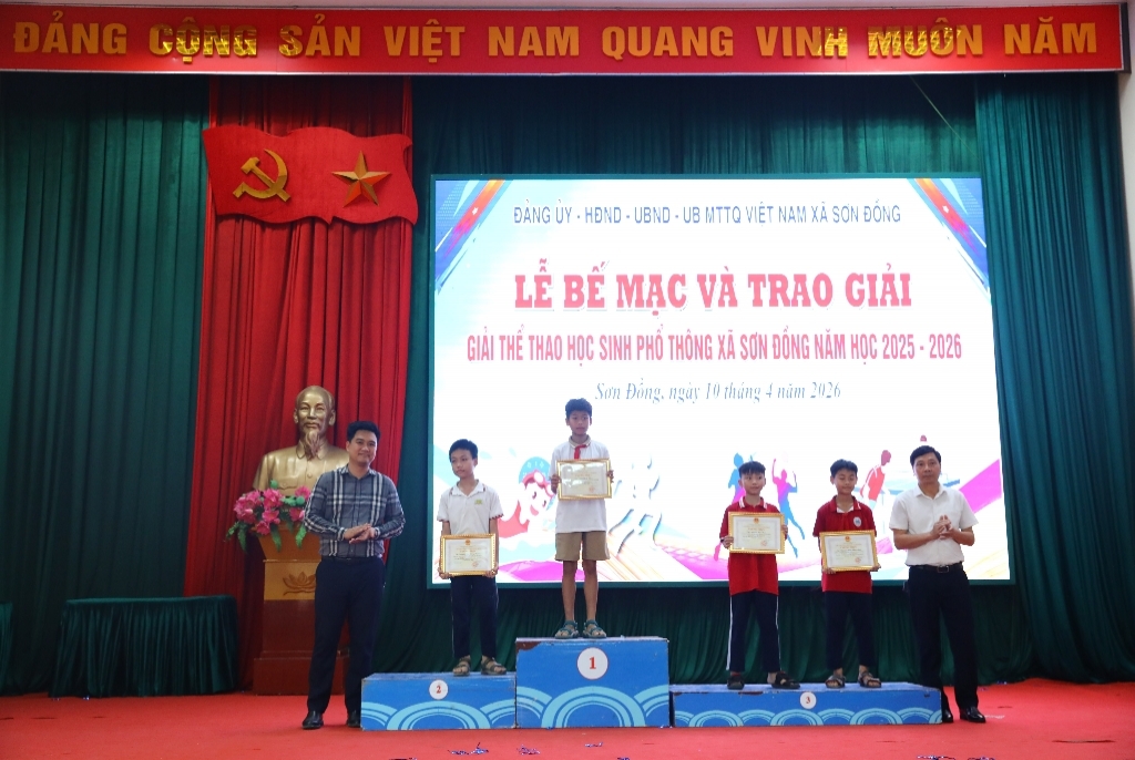 Trường tiểu học Vân Canh đạt giải Ba toàn đoàn tại Giải thể thao HSPT xã Sơn Đồng, lần thứ I