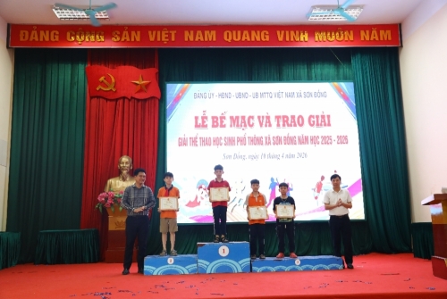 Trường tiểu học Vân Canh đạt giải Ba toàn đoàn tại Giải thể thao HSPT xã Sơn Đồng, lần thứ I