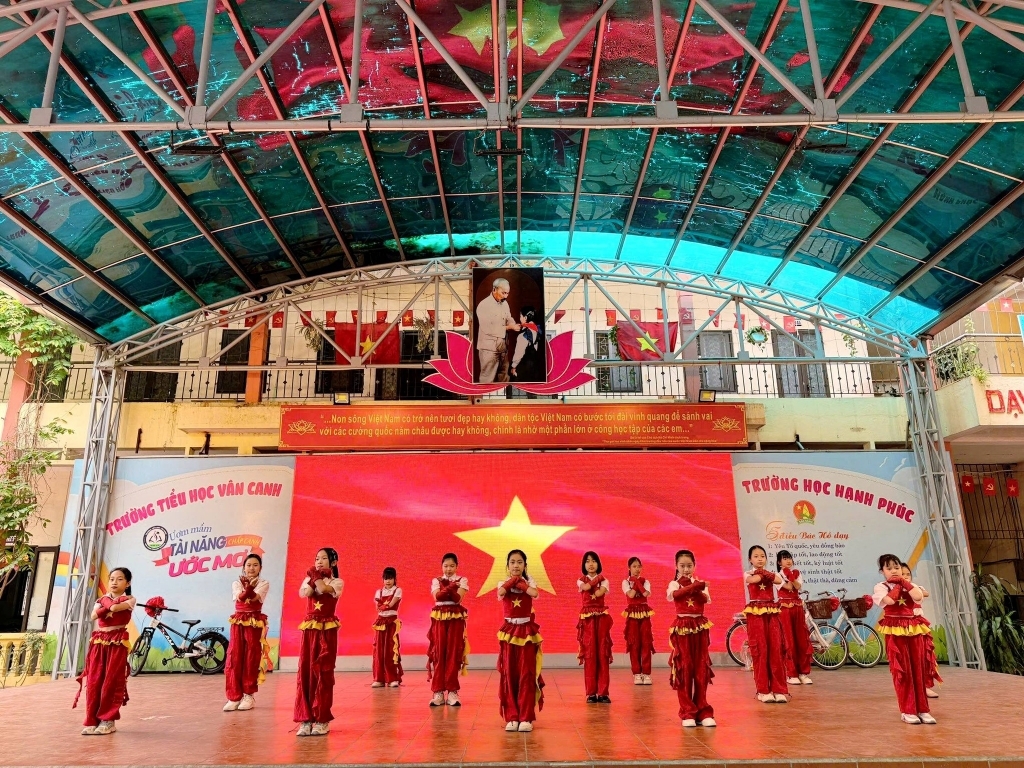 Ngày hội Thiếu nhi vui khỏe - Tiến bước lên Đoàn