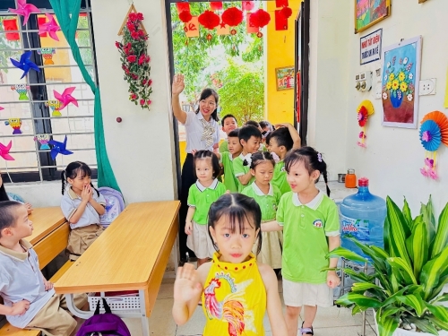 Chào đón các thiên thần nhỏ của trường Mầm non Vân Canh A, B đến thăm quan, trải nghiệm