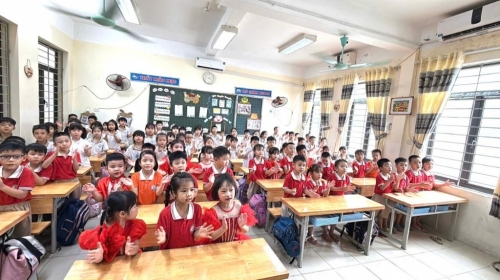 Chào đón các thiên thần nhỏ của trường Mầm non Vân Canh A, B đến thăm quan, trải nghiệm