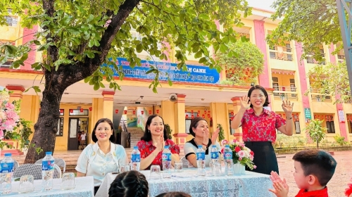 Chào đón các thiên thần nhỏ của trường Mầm non Vân Canh A, B đến thăm quan, trải nghiệm
