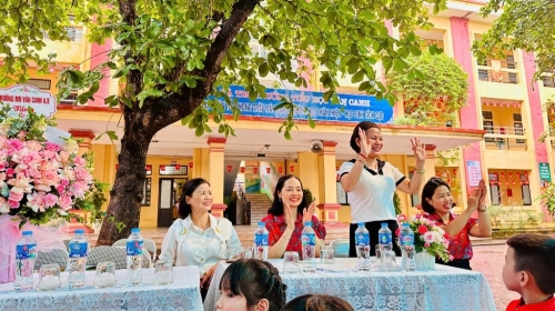 Chào đón các thiên thần nhỏ của trường Mầm non Vân Canh A, B đến thăm quan, trải nghiệm