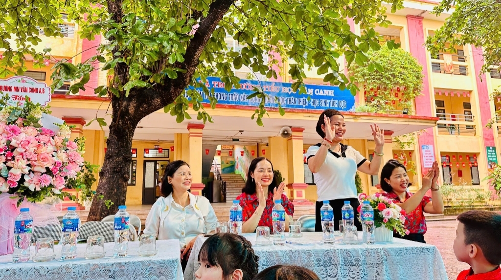 Chào đón các thiên thần nhỏ của trường Mầm non Vân Canh A, B đến thăm quan, trải nghiệm