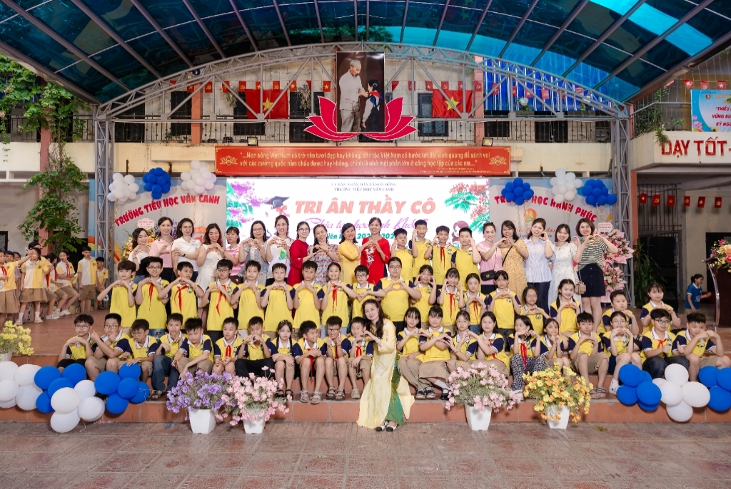 Chia tay học sinh lớp 5, niên khóa 2021-2026