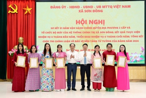 Trường Tiểu học Vân Canh đạt giải Khuyến khích cuộc thi chính luận bảo vệ nền tảng tư tưởng của Đảng