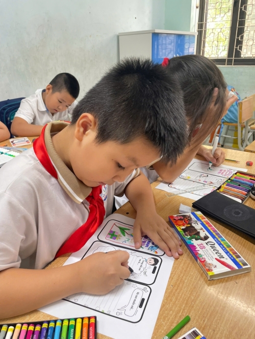 Ngày 20-10: Tri ân và tôn vinh phụ nữ Việt Nam của cô trò lớp 4A3 Trường Tiểu học Vân Canh