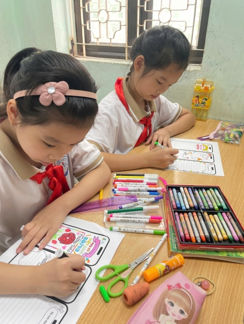 Ngày 20-10: Tri ân và tôn vinh phụ nữ Việt Nam của cô trò lớp 4A3 Trường Tiểu học Vân Canh