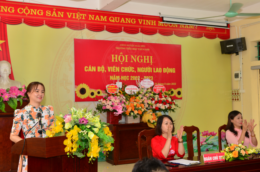 Hội nghị Cán bộ - Viên chức - Người lao động trường Tiểu học Vân Canh - Năm học 2022 - 2023