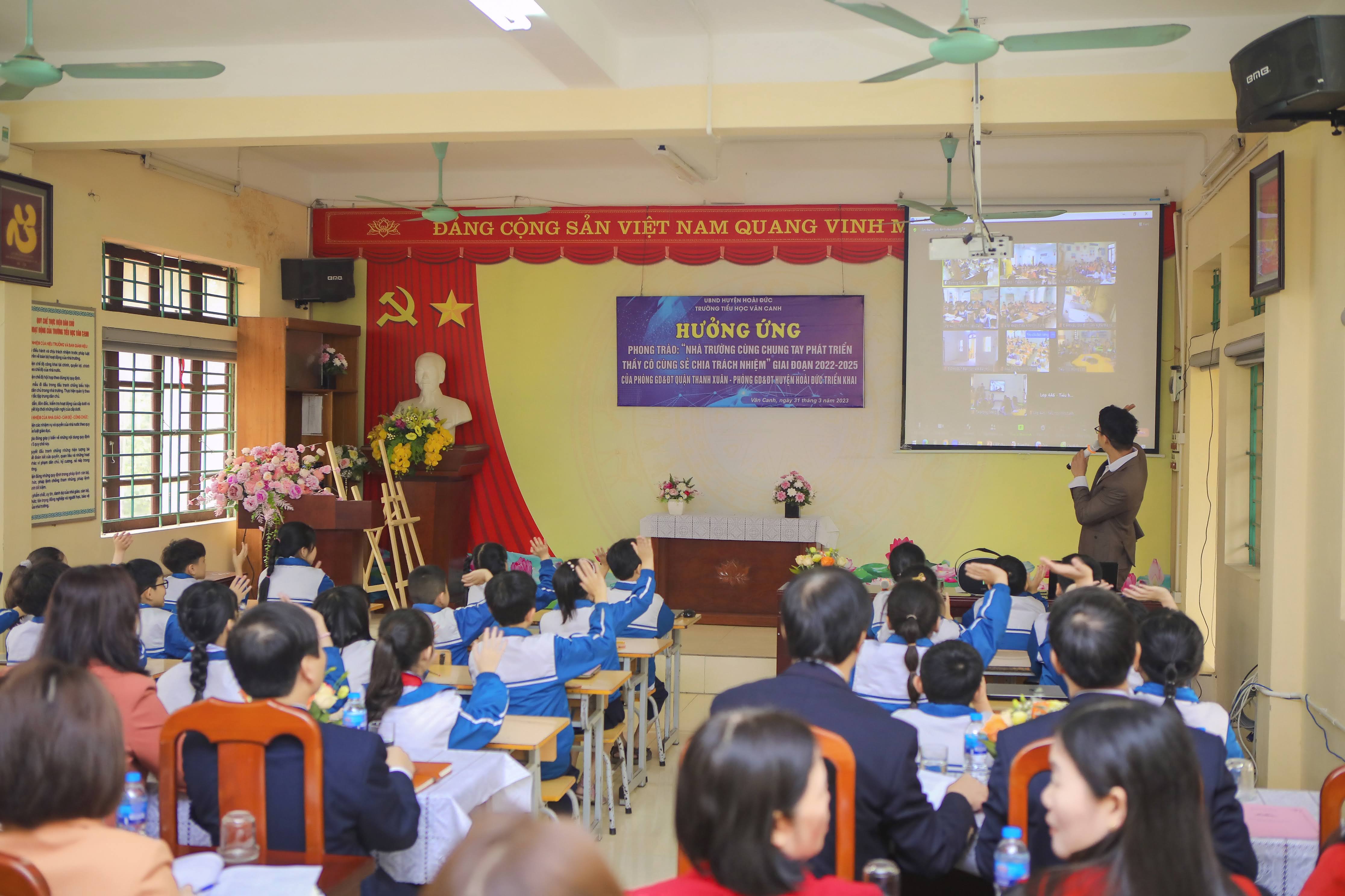 Trường Tiểu học Vân Canh tổ chức Chuyên đề giáo dục lịch sử địa phương: