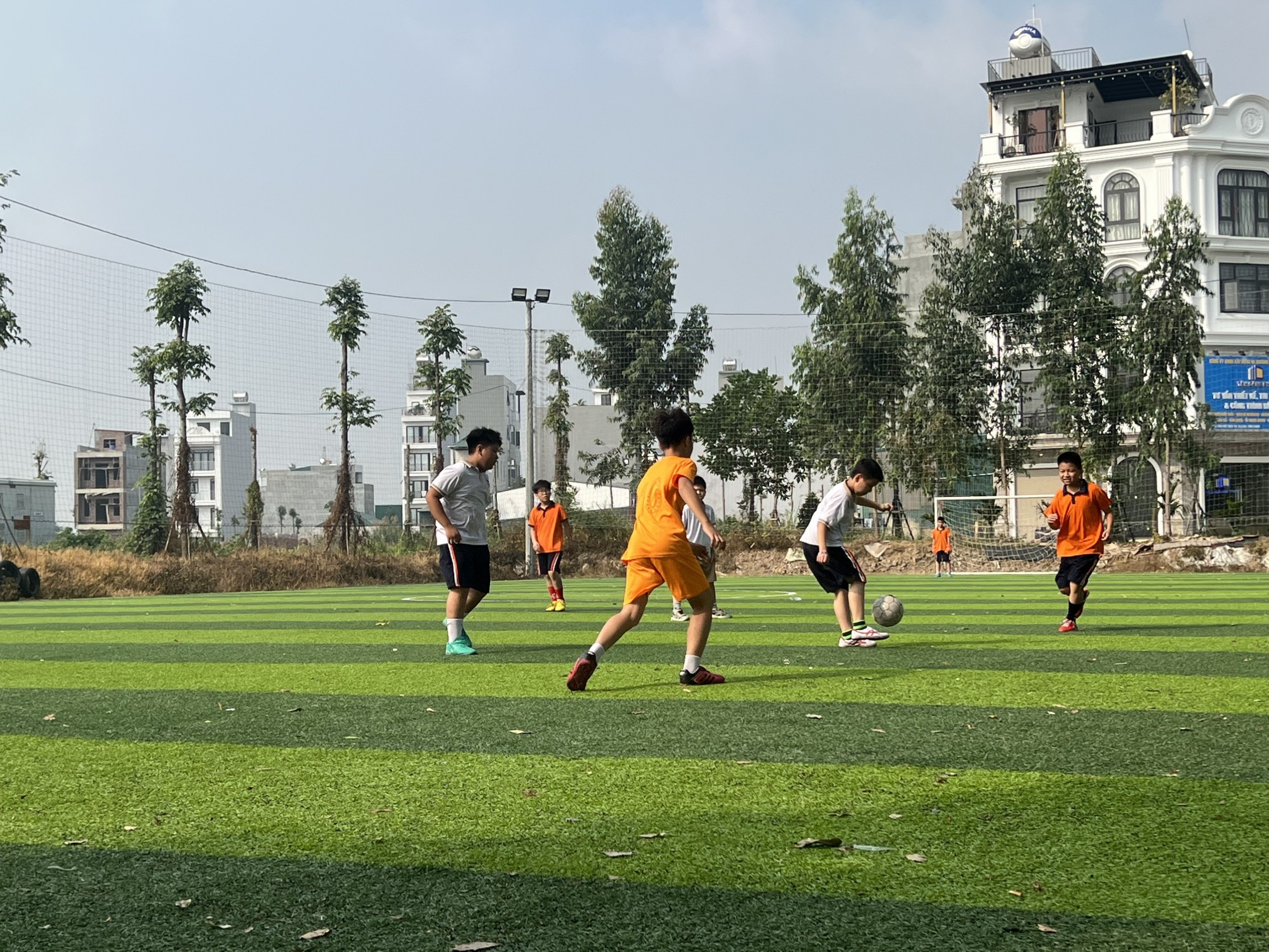 Giải bóng đá học sinh Tiểu học Vân Canh - Những trận bóng sôi nổi