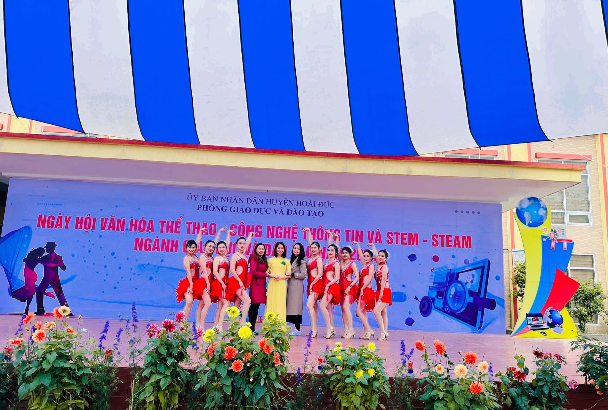Tiểu học Vân Canh đã tham dự Ngày hội VHTT - CNTT - STEM - STEAM do Phòng Giáo dục và Đào tạo huyện Hoài Đức tổ chức